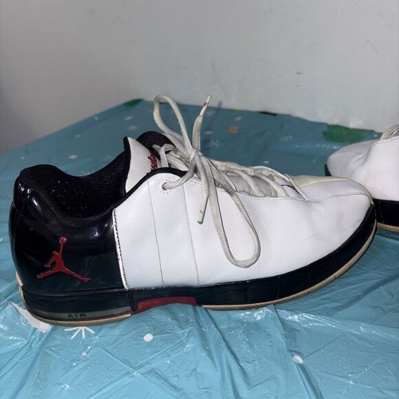 Air‎ Jordan Team Elite II White/Varsity White Red Black Sz 13 model 310011-130 main image 5